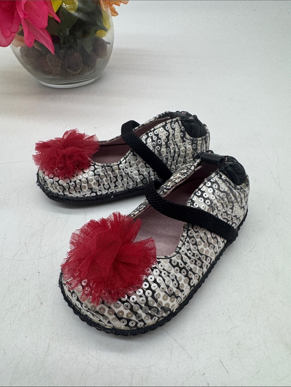 Robeez Girls Mary Jane Shoes with Red Pom Detail Size 3 KS10418